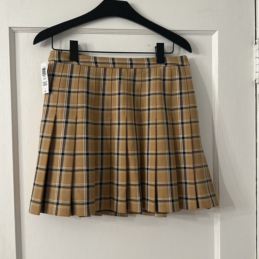 Aritzia Wilfred Plaid Pleated Skirt